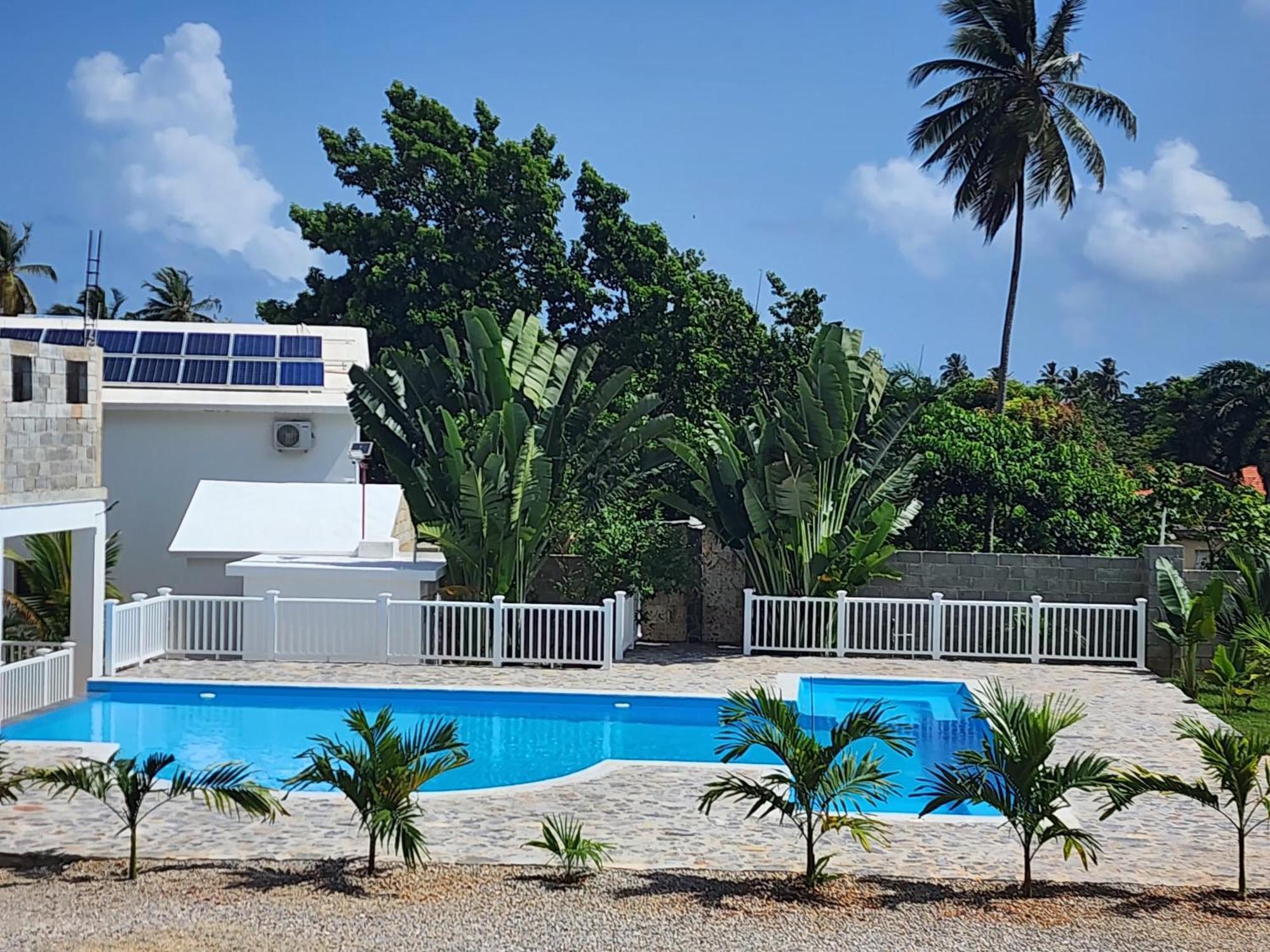 Bella Villa Room With Large Pool And Close To Beach Las Galeras Bagian luar foto