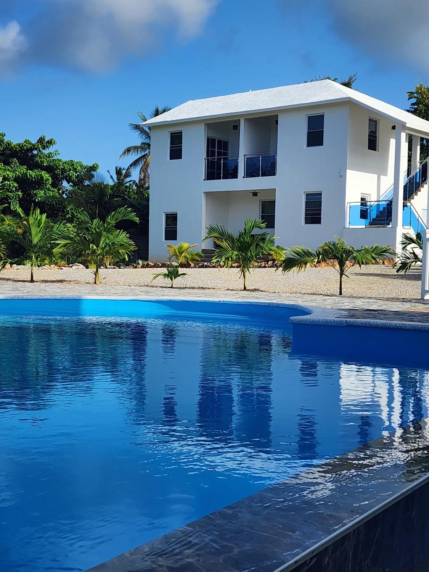 Bella Villa Room With Large Pool And Close To Beach Las Galeras Bagian luar foto